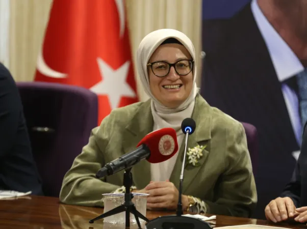 Adalet Bakanı Tunç, Balıkesir'de "Türkiye Yüzyılı Buluşmaları" programında konuştu: