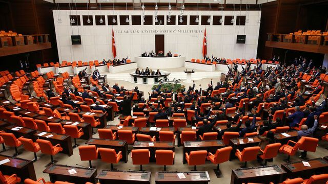 AK Parti’den yeni vergi düzenlemesi teklifi! SGK prim teşvikinde değişiklik