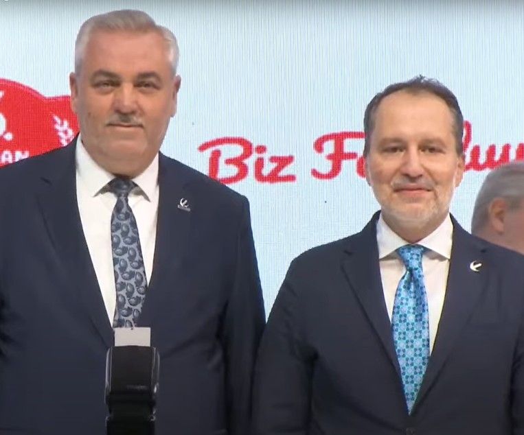 AK Partili eski yönetici Yeniden Refah’a katıldı