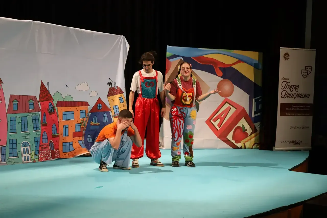 ‘Ali Can ve Arkadaşları’ SGM’de çocuklarla buluştu