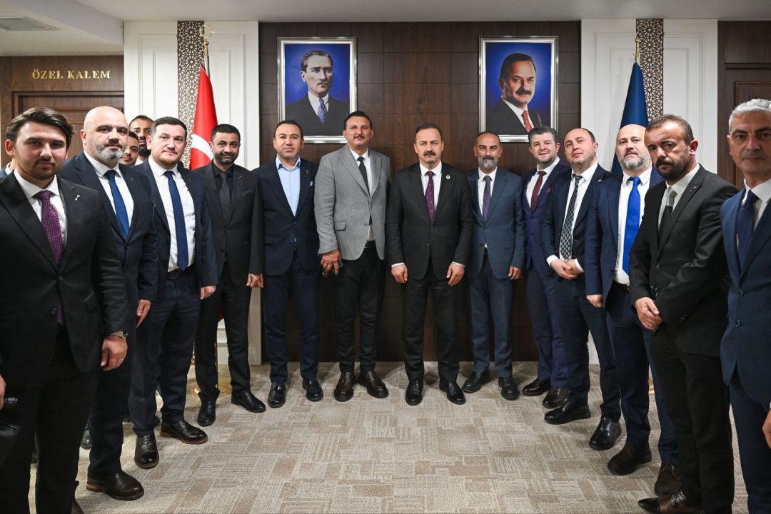 Anahtar Parti Sakarya İl Başkanı Hakan Yazıcı: “Genel Merkez ziyaretimiz, güçlü bir birliktelik ve ortak hedeflerimizin teyididir”