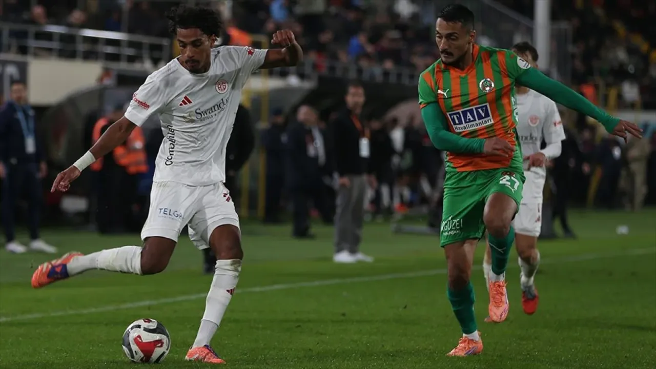 Antalya derbisi golsüz beraberlikle sona erdi