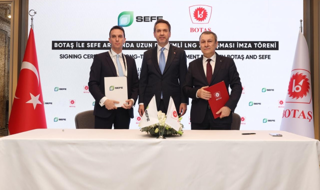 Bakan Bayraktar'dan Avrupa'ya LNG çağrısı: "Bizim depolama tesislerimizde saklayabilirsiniz"