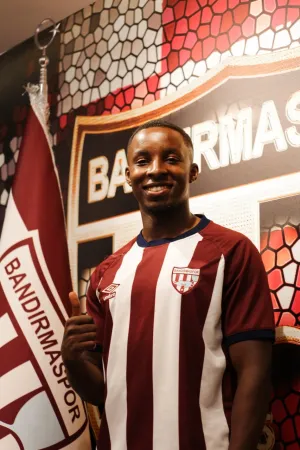 Bandırmaspor, Nijeryalı futbolcu Tosin Kehinde'yi kadrosuna kattı