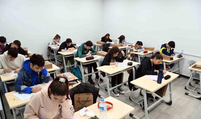 Beşiktaş Akademi'de LGS-YKS kurs kayıtları başladı