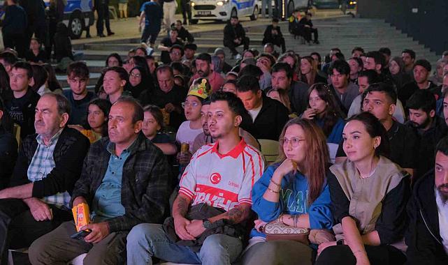 Bolu'da dev ekranda milli heyecan