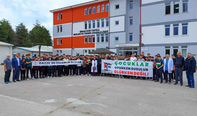 Bolu'da lise öğrencilerinden Filistin'e destek