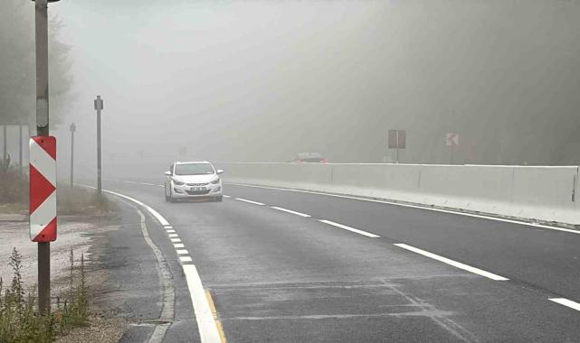 Bolu Dağı'nda sis etkili oluyor: Görüş mesafesi 30 metre