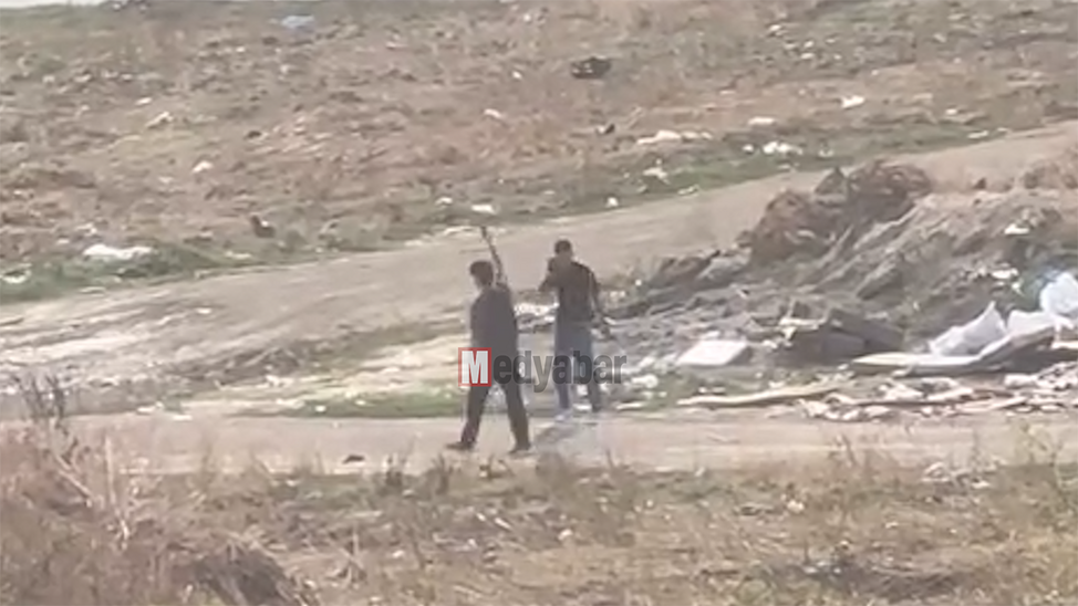 Boş arazide kurusıkı ile böyle görüntülendiler!