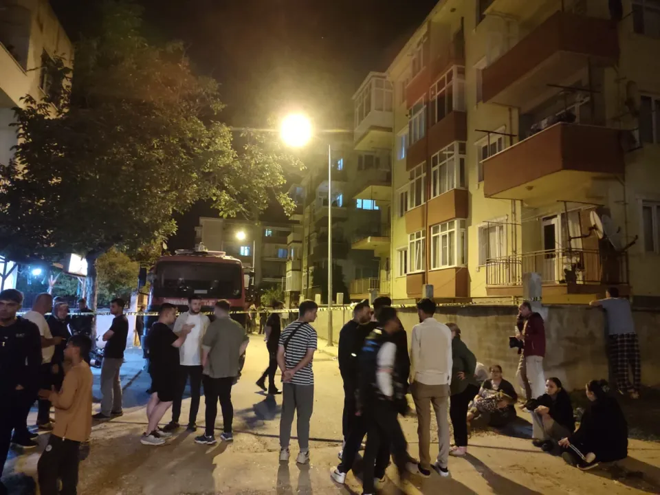 Bursa'da evde çıkan yangında 3 kişi hayatını kaybetti