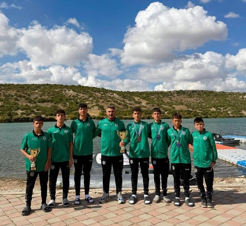 Büyükşehir sporcularından Ekişehir'de başarı!