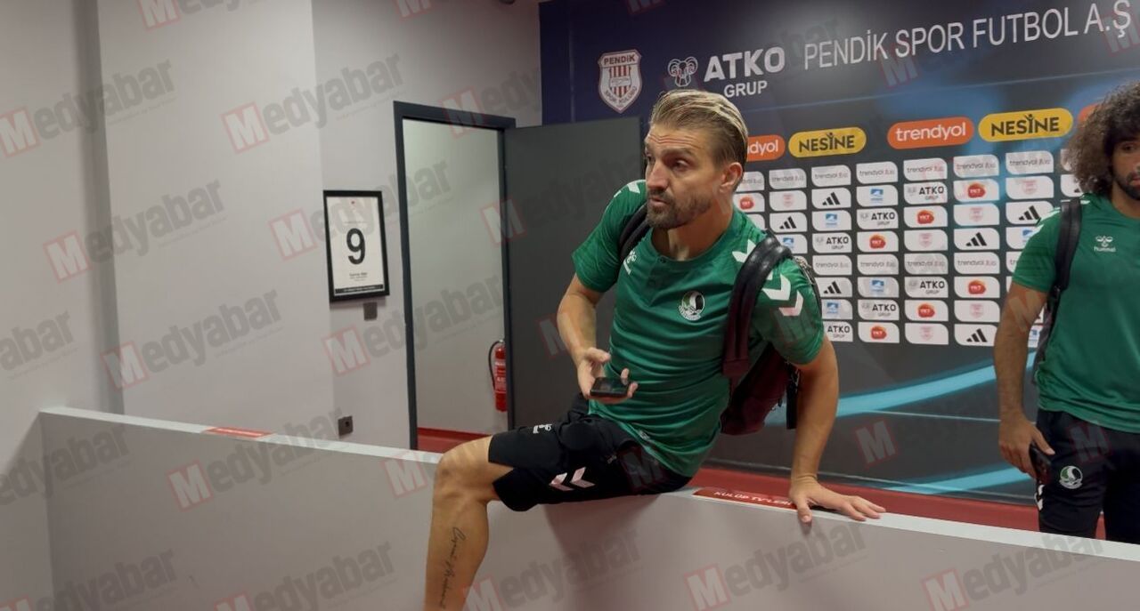 Caner Erkin maç sonu stadyumdan böyle ayrıldı!