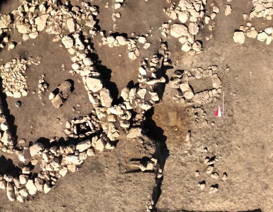 Diyarbakır’da 5 ve 11 bin yıllık 6 mezar bulundu