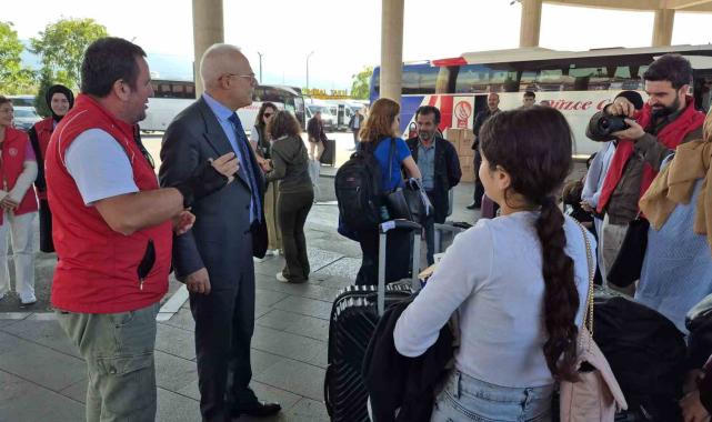 Düzce'de üniversitelilere 'hoş geldin' karşılaması