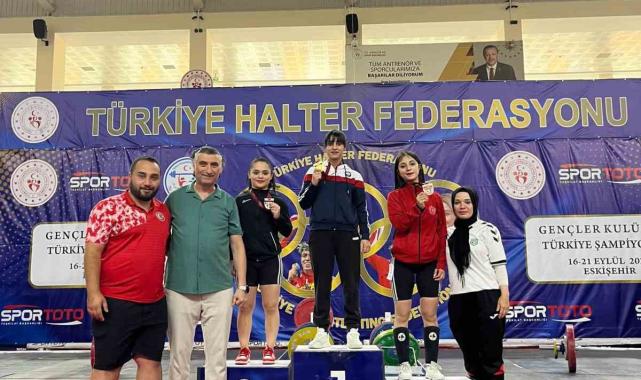 Düzceli sporculardan Türkiye Şampiyonası'nda büyük başarı