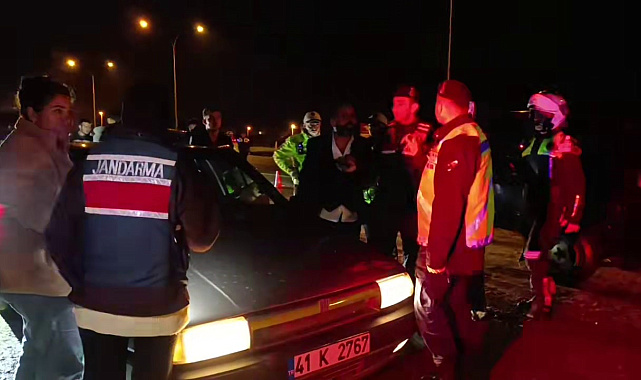Ekiplerin zorlu denetimi: Alkollü sürücü direndi, bir diğeri tepki gösterdi