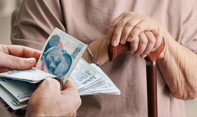 Emekli Maaşına SGK Borcu Kesintisi Başlıyor