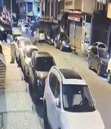 Eyüpsultan’da 20 yaşındaki motosiklet sürücüsü hayatını kaybetti; kaza anı kamerada