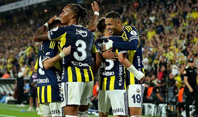 Fenerbahçe, Trabzonspor'u üst üste 4. maçta yendi
