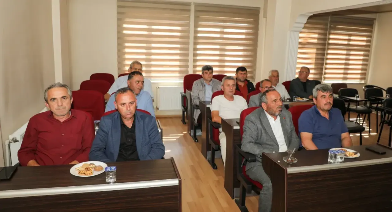 Ferizli Belediyesi muhtarlar toplantısı