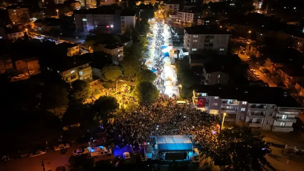 Ferizli'de festival ateşi yanıyor! Perşembe günü başlayacak şölenin konser takvimi belli oldu!