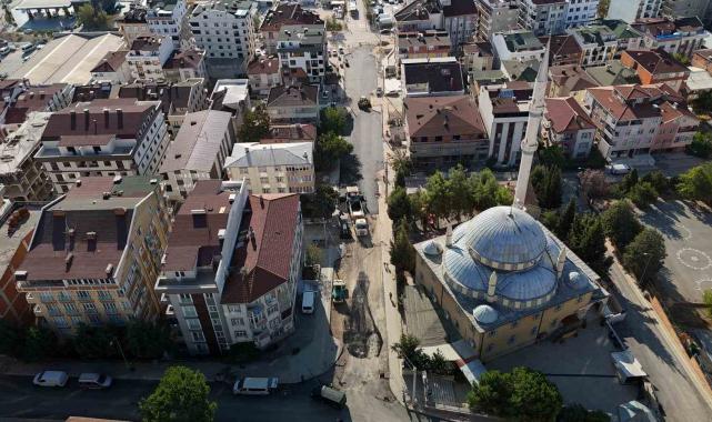 Gebze'de asfalt çalışmaları devam ediyor