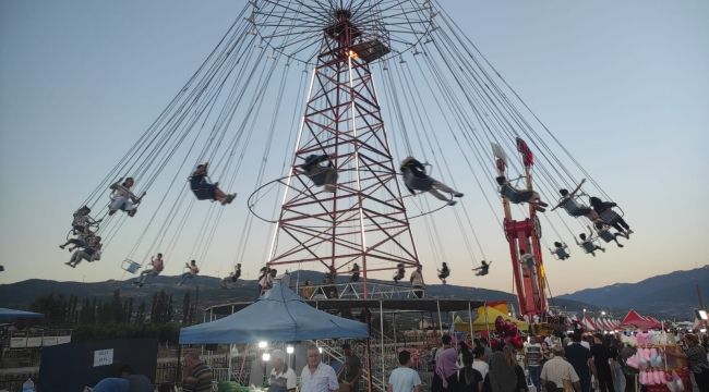 Geyve Belediyesi panayır ve lunapark alanını kiraya veriyor