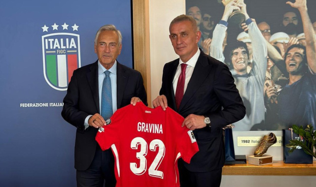 Hacıosmanoğlu, İtalya Futbol Federasyonu Başkanı Gravina'yı ziyaret etti