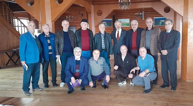 HALK EĞİTİMCİLER HENDEK BAYRAKTEPE’DE BULUŞTULAR