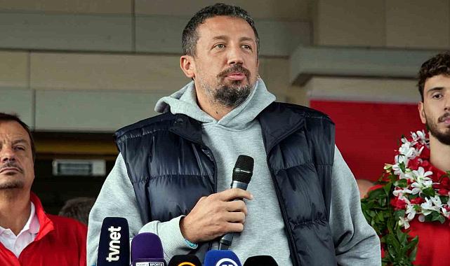 Hidayet Türkoğlu: "Artık hedefimiz altın madalyayı ülkemize getirmektir"