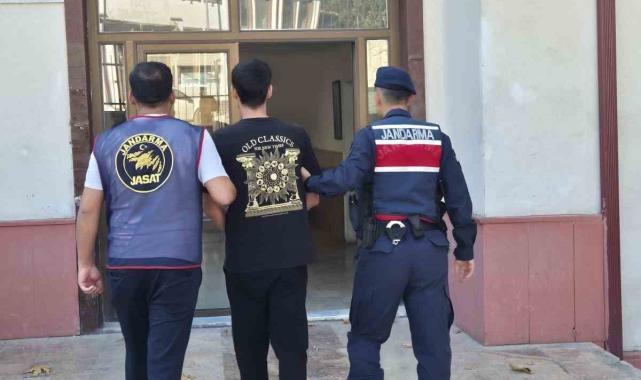Hırsızlık suçundan 6 yıl 3 ay hapis cezası bulunan şahıs yakalandı