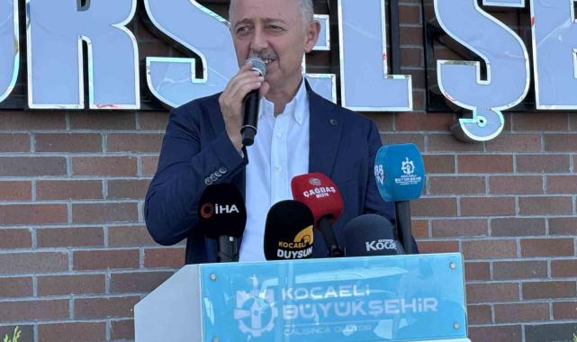 İki partinin başkanları açılışta buluştu: Seçim esprisi töreni ısıttı