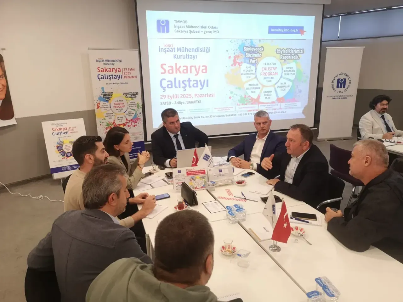 İkinci İnşaat Mühendisliği Kurultayı Sakarya Çalıştayı gerçekleştirildi.