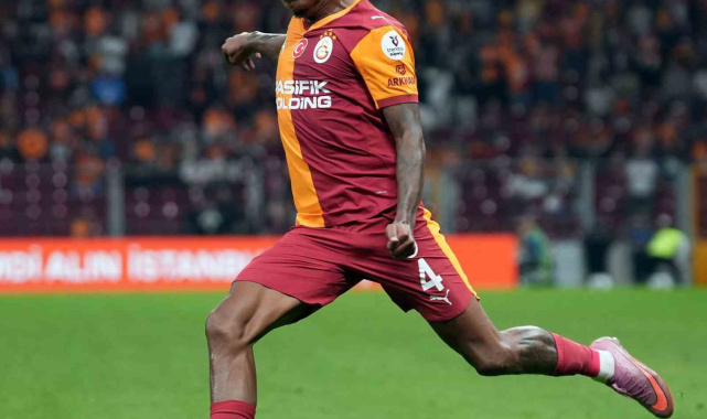 Ismail Jakobs ve Cherif Ndiaye, Senegal'in Afrika Uluslar Kupası kadrosunda yer aldı