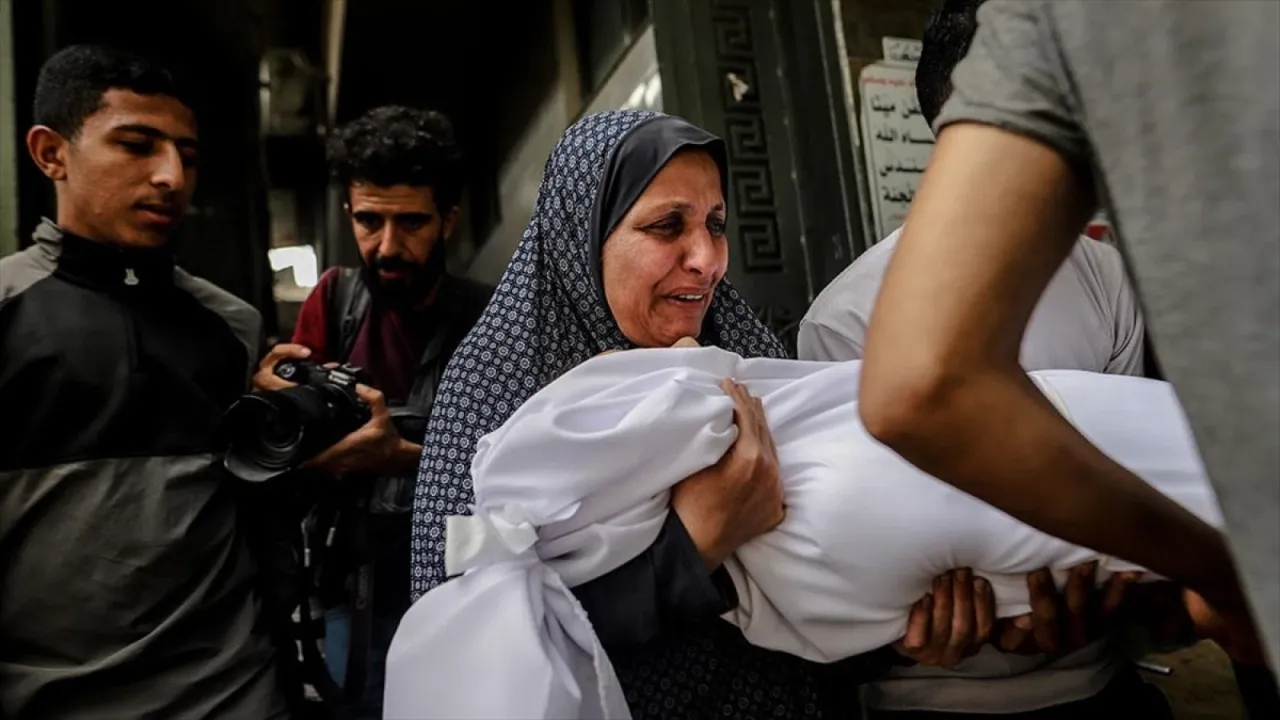 İsrail askerleri işgal altındaki Batı Şeria'da Filistinli bir çocuğu öldürdü