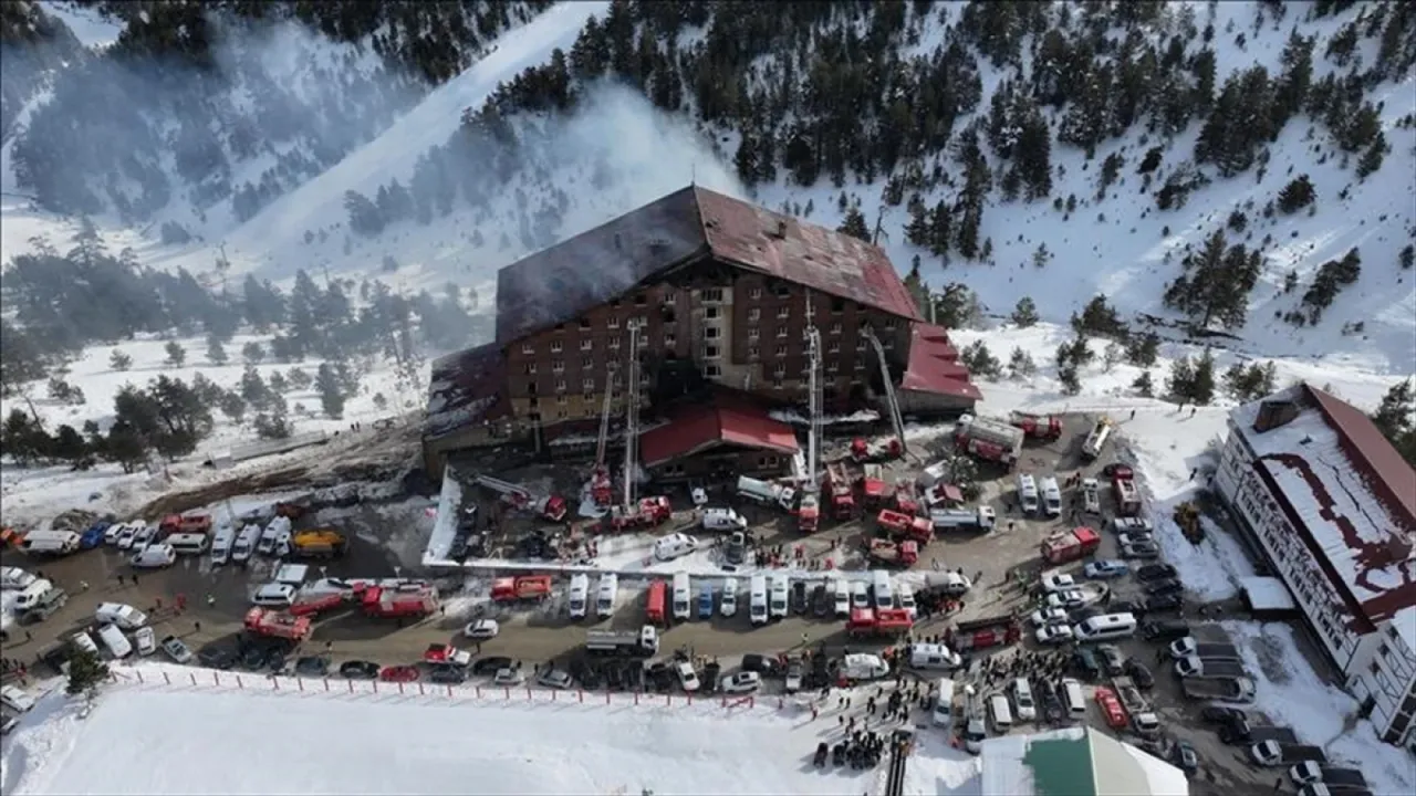 Kartalkaya'daki otel yangına ilişkin davaya 22 Eylül'de devam edilecek