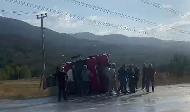 Kontrolden çıkan süt tankeri yan yattı: 3 yaralı