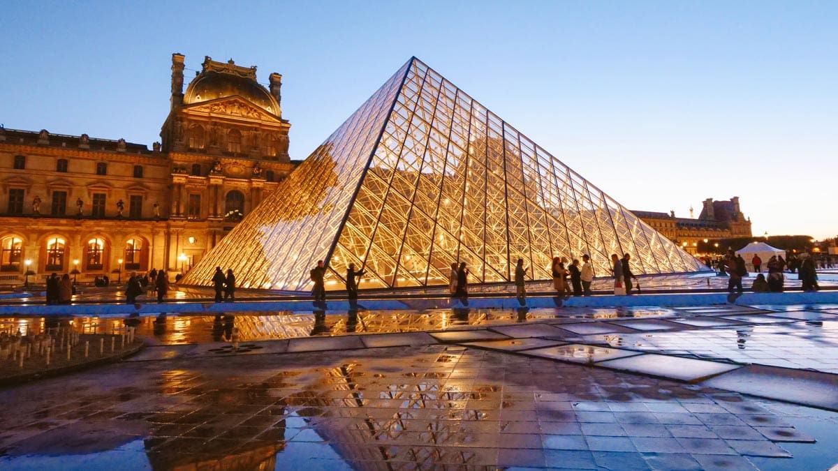 Louvre Müzesi’nde 100 milyon dolarlık mücevher soygunu DNA izleriyle çözüldü