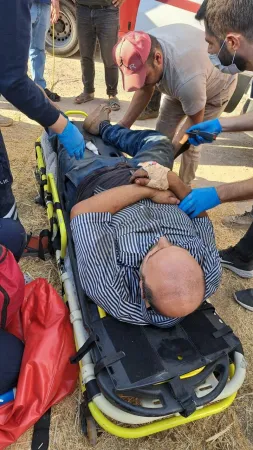 Mandıra çalışanı ölümden döndü: Yem karma makinesinden itfaiye çıkardı