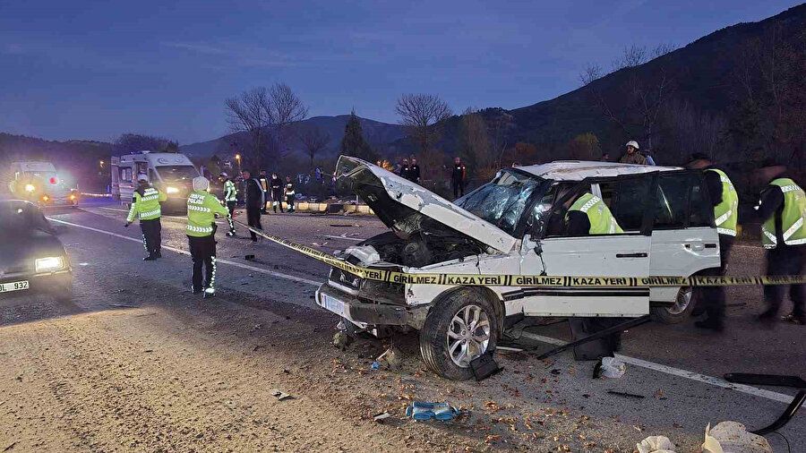 Mantar toplama dönüşü feci kaza: 2 ölü, 7 yaralı