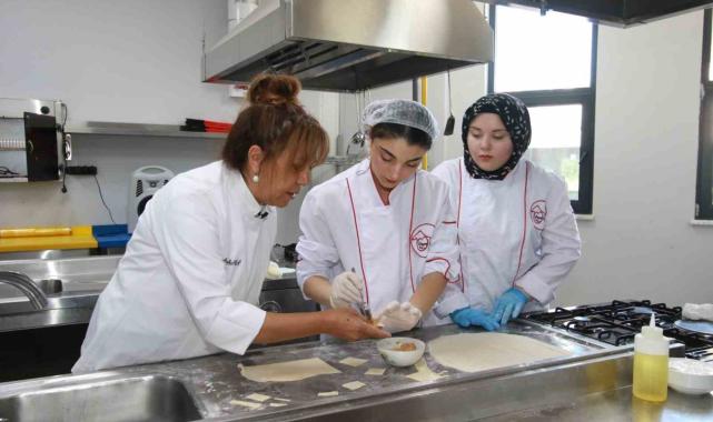 MasterChef Ayten Saner'den lezzet dersi