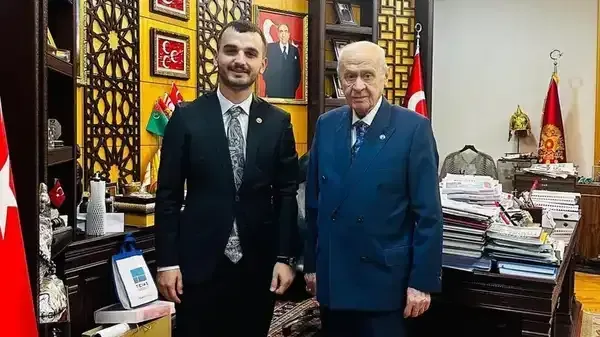 MHP'de 2 isim ihraç talebiyle disipline sevk edildi