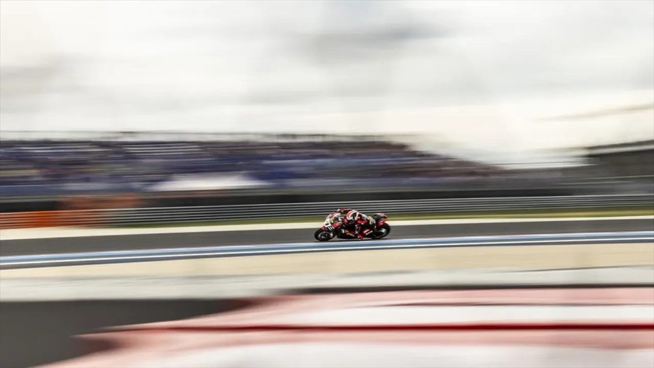 Milli motosikletçiler, İspanya'da piste çıkacak