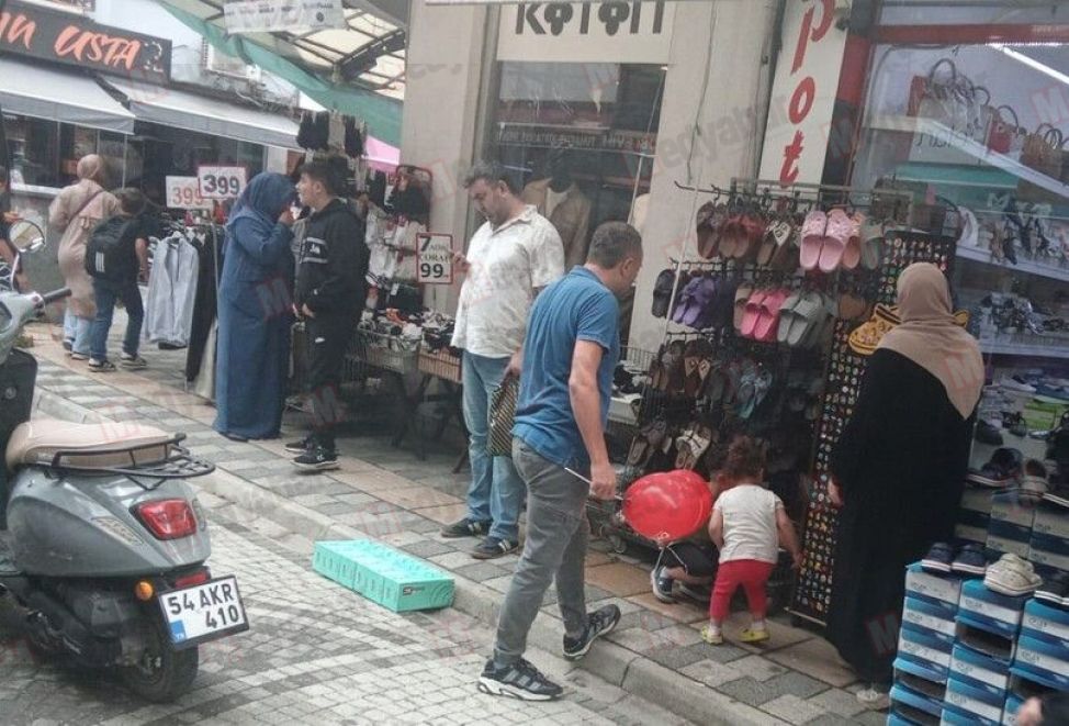 Okul öncesi son hafta sonu Akyazı Çarşı Merkezi’nde yoğunluk