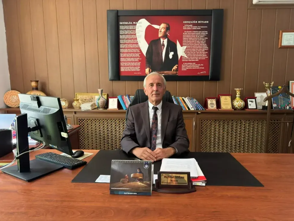 Pamukova İlçe Milli Eğitim Müdürü Mehmet Doğan görevine hızlı başladı