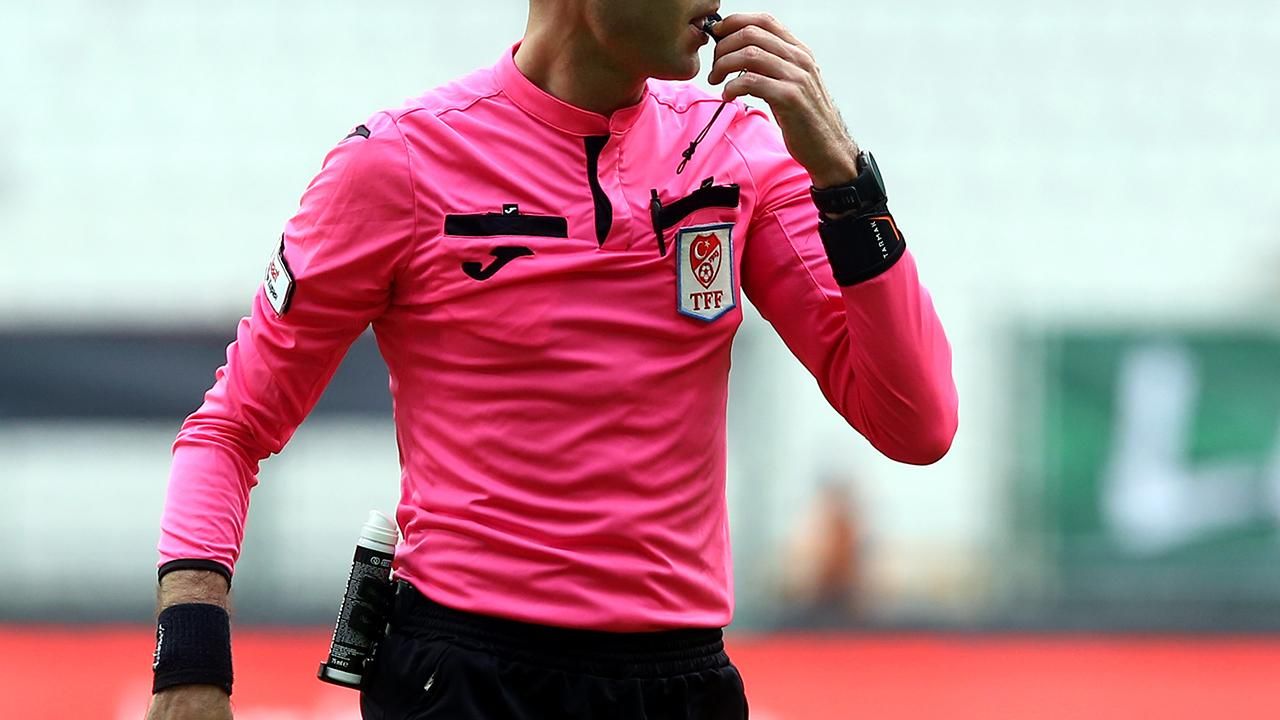 Pendikspor-Sakaryaspor maçının hakemi belli oldu!