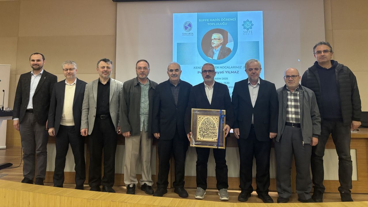 Prof. Dr. Hayati Yılmaz, deneyimlerini SAÜ öğrencileriyle paylaştı