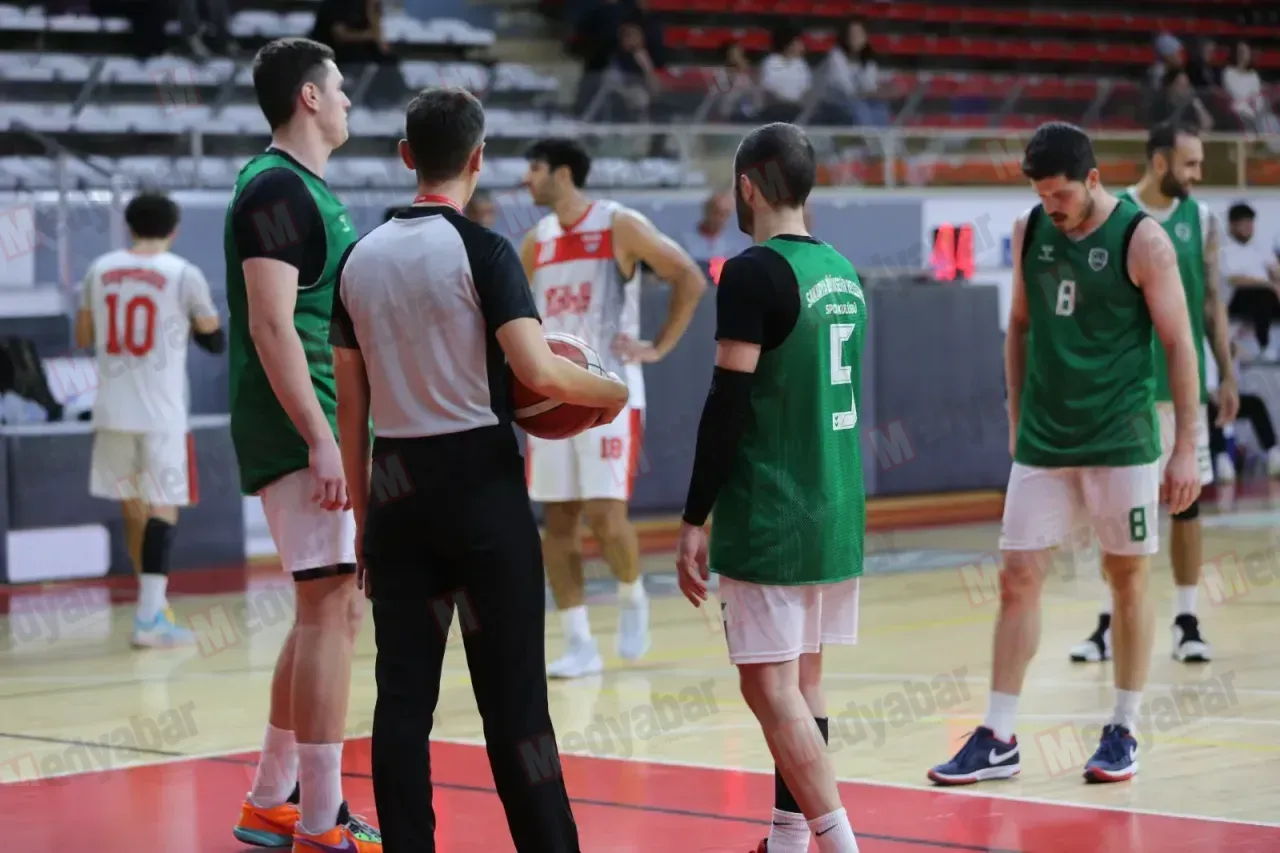 Sakarya BBSK Basketbol Takımı galip geldi!