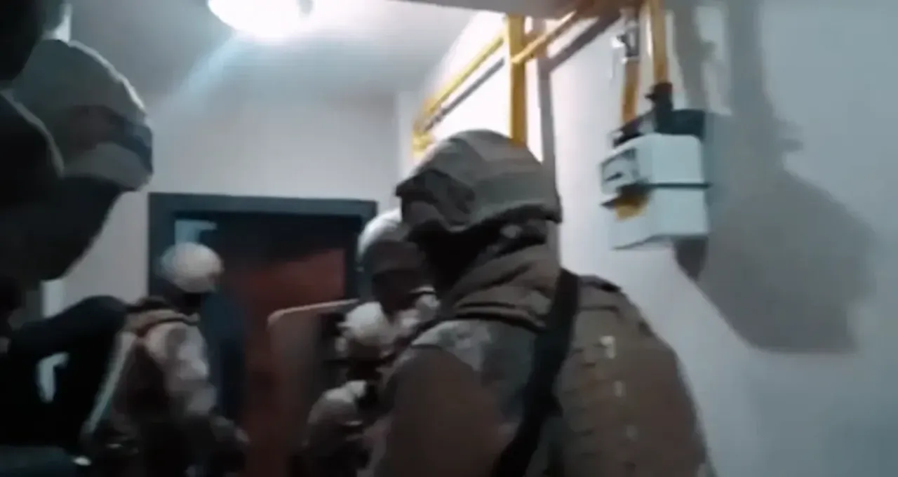 Sakarya'da DEAŞ’a yönelik operasyon: 233 şüpheli yakalandı