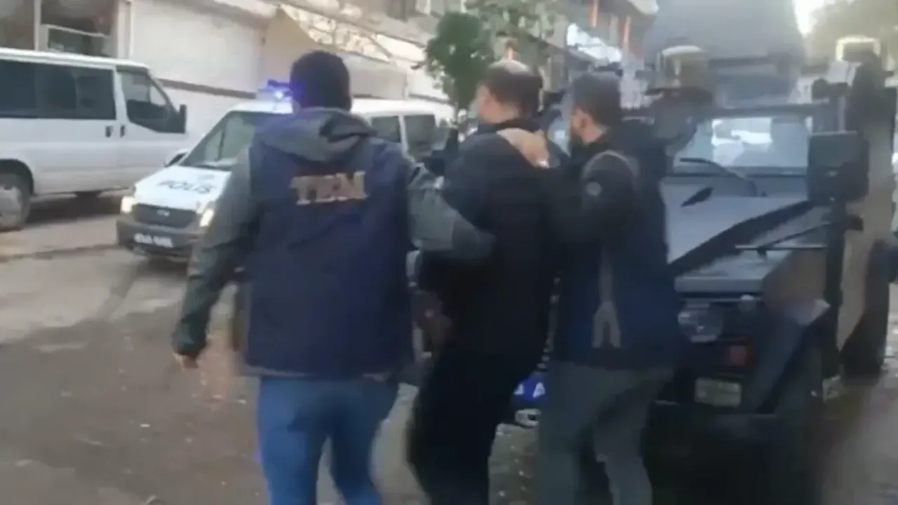 Sakarya dahil 37 ilde fetö operasyonu: 121 gözaltı, 58 tutuklama